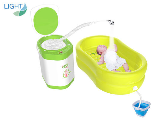 非たらいが赤ん坊のための満たされた浴槽を乾燥する携帯用折る膨脹可能な赤ん坊を入れなさい